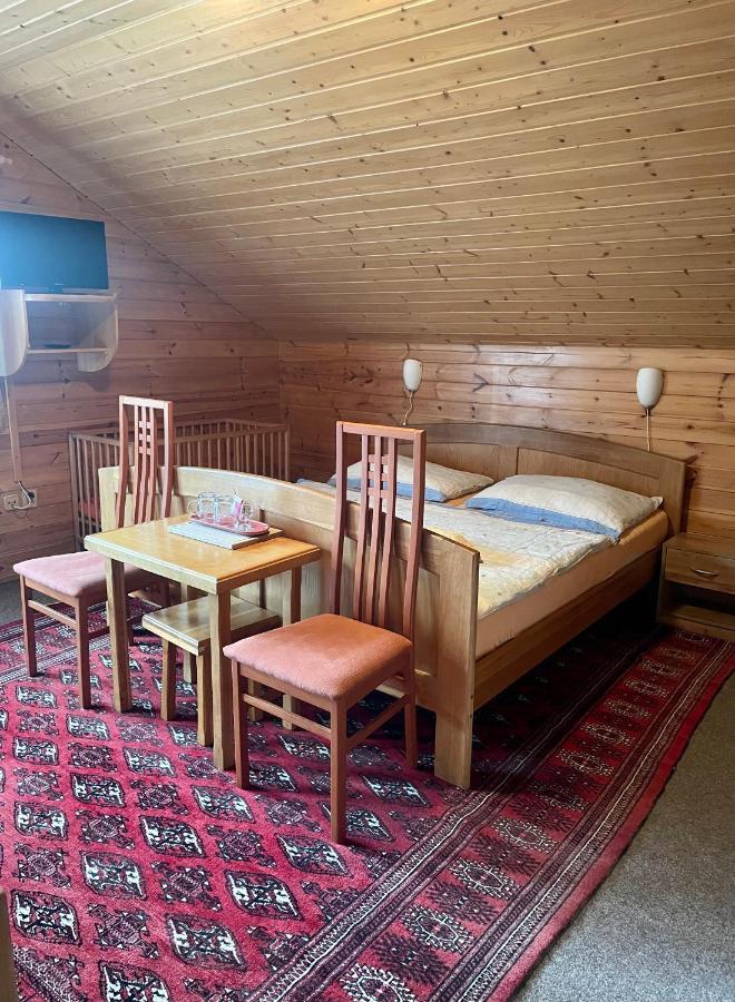 Ludvíkov 灰熊旅馆酒店 外观 照片